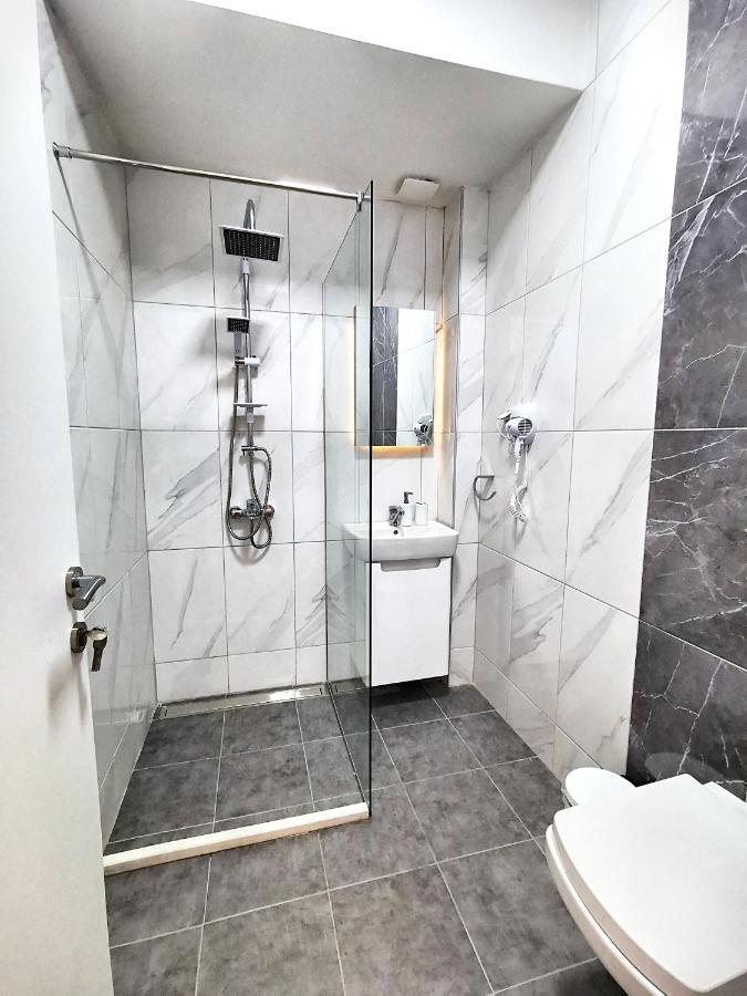 Guest Rooms Denicija Скоп'є Екстер'єр фото
